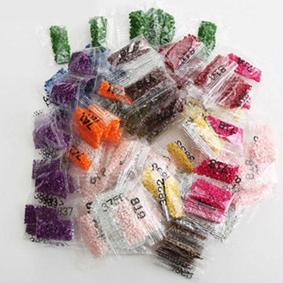 Chihuahua Diamond Art DIY Craft Kit 25 x 20cm Round Drill